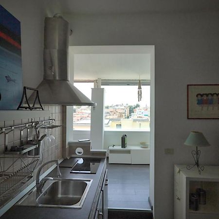 Apartamento Roma Monteverde - L'Attichetto Di Dan Exterior foto